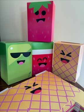 Favor/Friendship Boxes (set of 20)